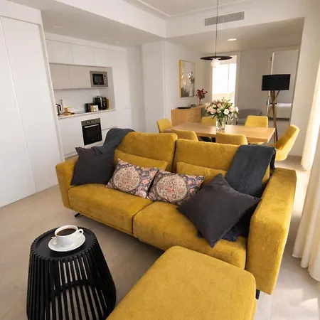 Sunny Waves & Coast 2 Apts, 6br, Ac & Heated Pool * Τορεβιέχα