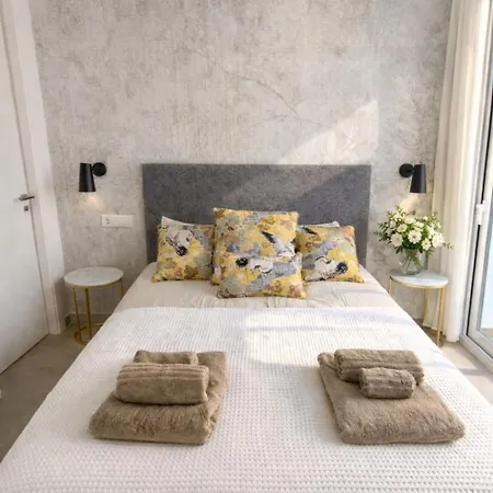 Appartement Sunny Waves & Coast 2 Apts, 6br, Ac & Heated Pool Torrevieja