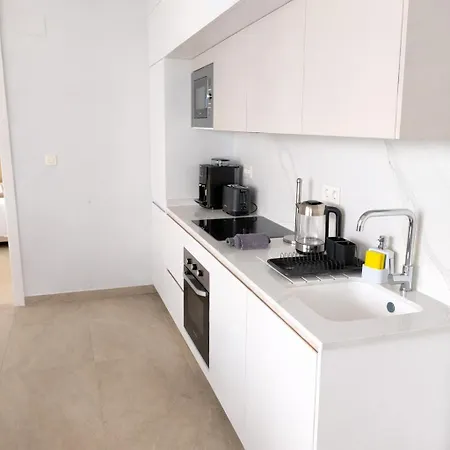Appartement Sunny Waves & Coast 2 Apts, 6br, Ac & Heated Pool Torrevieja
